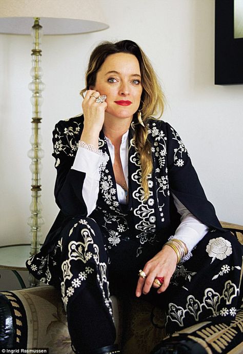 Alice Temperley has run Temperley London since 2000 after graduating from the Royal Colleg... Alice Temperley Dress, Build A Garden, Goddess Outfit, White Bridal Gown, Native American Headdress, Alice Temperley, Hill Wedding, London Brands, Florence Welch