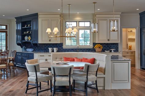 10 Kitchen Islands That Feature Banquette Seating Kitchen Cabinet Inspiration, Light Wood Cabinets, Small Kitchen Tables, Kitchen Island Table, Large Kitchen Island, Kitchen Island With Seating, Built In Seating, Banquette Seating, Kitchen Cabinet Colors