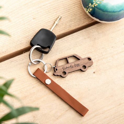 Passing Your Driving Test, Buying A New Car, Wood Lamp Design, Wooden Keychain, Wooden Car, Wood Accessories, Jewelry Accessories Ideas, Wooden Projects, Laser Cut Acrylic