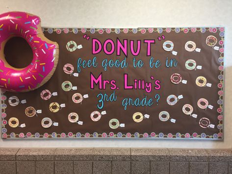 Donut Theme Bulletin Board, Donut Bulletin Board Ideas, Donut Bulletin Board, Donut Classroom, Cupcake Bulletin Boards, Bakery Theme, 2024 Classroom, School Cupcakes, Daycare Curriculum