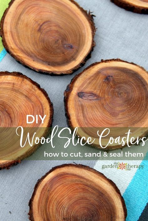 Wood Slice Coasters, Wood Coasters Diy, Natural Branches, Quick And Easy Crafts, Wood Projects For Beginners, Wood Slice Crafts, Diy Gifts For Him, Diy Holz, Handmade Coasters