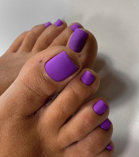 25 Summer Acrylic Toe Nails Ideas: Bright, Classy, and Trendy Designs Acrylic Toe Nails Ideas, Toe Nails Ideas, Toe Nail Ideas, Purple Toe Nails, Purple Manicure, Acrylic Toes, Acrylic Toe Nails, Toe Nail Color, Summer Mood