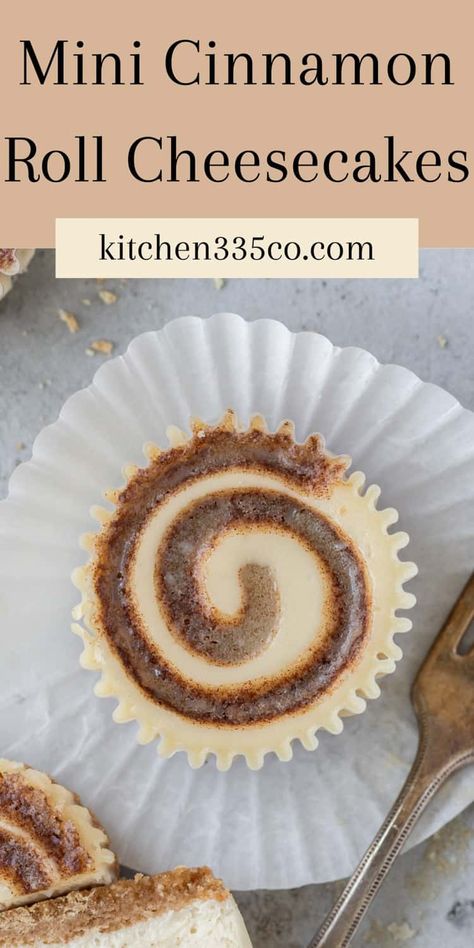 Mini Cinnamon Roll Cheesecakes have a homemade graham cracker crust topped with a creamy cheesecake filling and a swirl of cinnamon-sugar. They are a perfect portion sizes and a great dessert to serve to a crowd! Homemade Graham Cracker, Mini Lemon Cheesecakes, Creme Brulee Cheesecake, Cinnamon Cheesecake, Cinnamon Roll Cheesecake, Homemade Graham Cracker Crust, Yummy Cheesecake, Mini Cheesecake Recipes, Homemade Graham Crackers