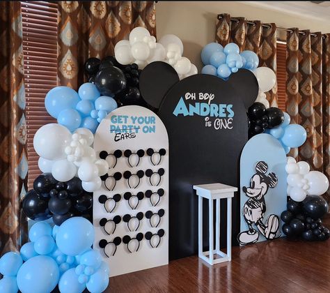 Mickey Baby Shower Ideas, Vintage Mickey Mouse Party, Oh Twodles Birthday Boy, Mickey Mouse Backdrop, Mickey Baby Showers, Mickey First Birthday, Mickey 1st Birthdays, Twodles Birthday, Mickey Mouse Themed Birthday Party