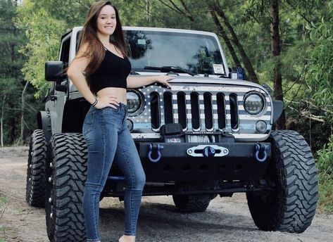 Jeep Wrangler Girl, Jeep Baby, Badass Jeep, Jeep Photos, Jeep Girls, Jeep Wave, Jet Skis, Cool Jeeps, Jeep Rubicon