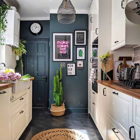 Kitchen Color Trends, Dark Accent Walls, Kitchen Arrangement, Kitchen Finishes, Home Improvement Loans, Charming Kitchen, Small Kitchen Decor, White Backsplash, Galley Kitchen