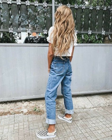 Vans Ootd, Look Boho Chic, Lifestyle Motivation, Insta Pics, Mode Inspo, Mode Inspiration, Mom Style, Outfits Casuales, Cute Casual Outfits