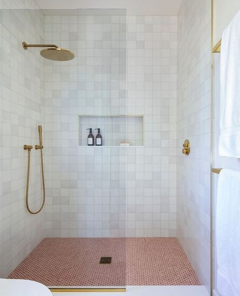 Niche Interiors on Instagram: "Dreamy bathroom alert! The shower in our Sonoma pool house bath features Zellige wall tiles, salmon penny rounds, and brass plumbing fixtures by @grohe_us 💗⁠ .⁠ 📷️ @dyerphoto #niche_interiors #bathroom #bathroominspo #bathroomdecor #bathroomdesign #bathroominspiration #bathroomgoals #luxurybathroom #sonomacounty #sonoma #tiles #tile #pink #brass #showertile" Zellige And Penny Tile, Pink Penny Tile Bathroom Floor, Pink Penny Tile Bathroom, Surf Shack Bathroom, Penny Tile Shower Floor, Vacation Home Interior, Graphic Tile, Penny Tiles Bathroom, Brass Plumbing