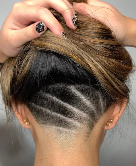 We can't get enough of the lines on this simple but unique geometric undercut for women on rich espresso brunette hair with golden highlights. Hair style and cut by @lifeaveda salon in Utah. Click to find an Aveda Artist near you. #styledbyaveda #hairart #undercutnape #hairinspo #hairstyle Undercut Designs For Women, Undercut Hair Designs, Undercut Hairstyles Women, Undercut Long Hair, Undercut Designs, Shaved Hair Designs, Shaved Undercut, Haircut Types, Hair Tattoos