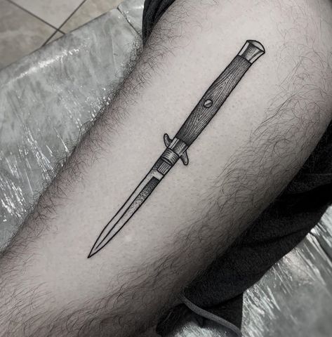 Pocket Knife Tattoo, Knife Tattoo, Under My Skin, Back Tattoo, Pocket Knife, Tatting, Tattoo Ideas, Black And Grey, Tattoos