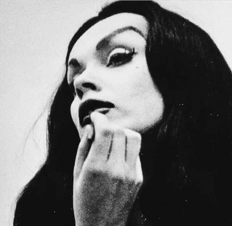 Vampira Maila Nurmi, Maila Nurmi, A Woman, Black And White, White, Black