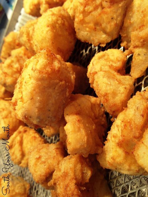 Southern Fried Fish Nuggets Southern Fried Fish, Catfish Nuggets Recipes, Fried Catfish Nuggets, Catfish Nuggets, Catfish Fillets, Fried Catfish Recipes, Crispy Food, Fish Nuggets, Fish Batter