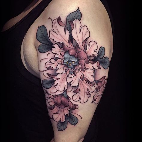 Acanthus Leaf Tattoo, Leaf Tattoo, Peony Tattoo, Peonies Tattoo, Acanthus Leaf, Half Sleeve Tattoo, Feminine Tattoos, Japanese Tattoo, Pretty Tattoos