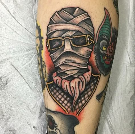 The Invisible Man by Peter Larkin at Kyklops in Pittsburgh PA. Invisible Man Tattoo, Dark American Traditional, Universal Monsters Tattoo, Monster Tattoos, Charlotte Tattoo, Man Tattoos, Horror Movie Tattoos, Monster Tattoo, Dope Wallpaper Iphone