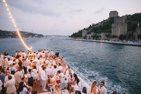 Boat Party On Way to Rehearsal Dinner Ideas by Destination Wedding Planner Marcy Blum | Photographed by Allan Zepeda Boat Welcome Party, Rehearsal Dinner Boat Cruise, Rehearsal Dinner On A Boat, Yacht Rehearsal Dinner, Boat Wedding Party, Engagement Party Yacht, Boat Engagement Party, Wedding Boat Party, Boat Rehearsal Dinner