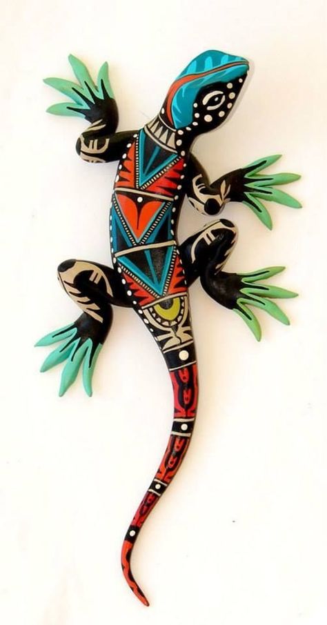 Gecko Wall Art, Lizard Tattoo, Beauty Paintings, Painted Sticks, Gourd Art, Mexican Art, Fantasy Illustration, Mexican Folk Art, Aboriginal Art