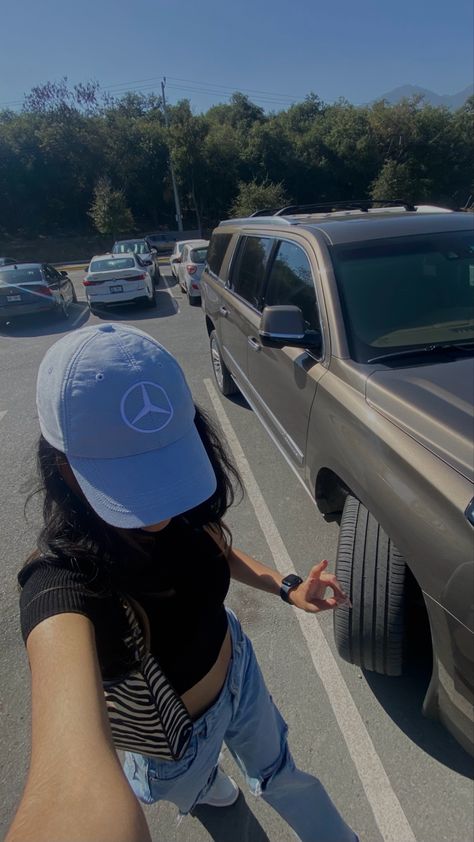 #mercedes #f1 #georgerussell #mercedesbenz Female Mercedes Driver, F1 Wag Aesthetic Mercedes, Mercedes F1 Outfit, F1 Aesthetic Mercedes, Mercedes Girl Aesthetic F1, Merc Aesthetic, Mercedes F1 Aesthetic, Mercedes Core, F1 Girl Aesthetic