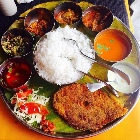 Fish Thali, Things To Do In Goa, Goa Food, Office Catering, Chicken Biryani Recipe, Food Promotion, Goan Recipes, Corporate Offices, Corporate Catering