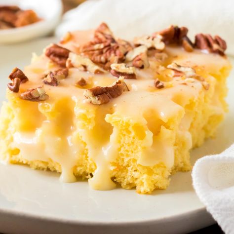 Kentucky Butter Poke Cake Pineapple Sheet Cake Recipe, Pineapple Sheet Cake, Sheet Cake Recipe, Kentucky Butter Cake, Orange Baking, Gooey Butter Cake, Cream Cheese Glaze, Poke Cake Recipes, Sheet Cake Recipes