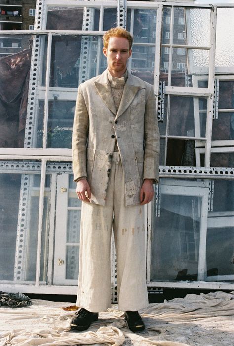 Linen Coat, Quirky Fashion, Central Saint Martins, Business Casual Men, Fashion Images, White Jacket, Sustainable Fabrics, Sustainable Design, Stylish Men