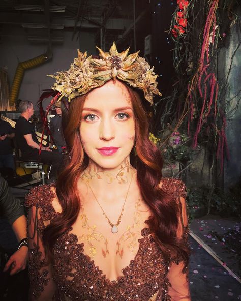 While I try to process my emotions from last night I wanted to send my warm welcome to @ksuemurray as the new Seelie Queen! Seelie Queen, Ian Somerhalder Photoshoot, Shadowhunters Season 3, Faery Queen, Shadowhunters Cast, Clary And Jace, Shadowhunters Tv Show, Post Apocalyptic Fashion, Good Luck Charlie