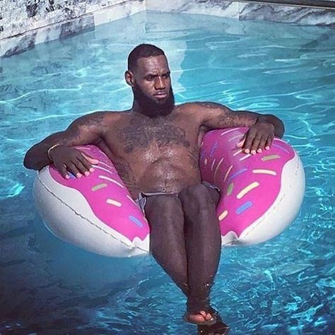 MOOD. Tag that buddy who wants to just hang out by the pool on a donut floatie 😂🍩  Visit www.donutexplorers.com for more!   .  .  #donuts #doughnuts #sweet #chocolate #yummy #breakfast #coffee #foodie #food #photo #insta #pics #love #tasty #bakery #dessert #instagram #twitter #instagood #summer #vacation #travel #beach #labron #kingjames Lebron Funny, Donut Floaties, Lebron James Jr, Celebrity Candids, Cleveland Cavs, Nba Memes, Rest Up, Funny Photoshop, Kevin Love