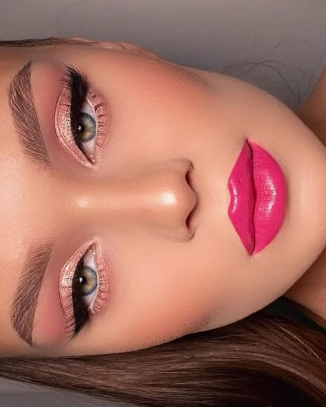 🎀 pink 🎀 💕Follow for more beauty content: @allyabeauty 💕 . . . . . 💕Follow for more beauty content: @allyabeauty 💕 #makeup #makeupideas #cosmetics #eyemakeup #lashes #beauty #instabeauty #hairstyle #eyeshadow #makeuptutorial #lipstick #makeupoftheday #maquillaje #makeuplook #beautytips #makeupshort #beautyshorts #instadaily #haircsre #skincare #instamakeup #hairtutorial #nudemakeup #easymakeup #makeupvideo #beautyproducts #bridalmakeup #life #modeling Thanksgiving Makeup Look, Pink Dress Makeup, Thanksgiving Makeup Looks, Makeup Look Ideas, Pink Lipstick Makeup, Glam Ideas, Makeup Looks To Try, Thanksgiving Makeup, Vintage Makeup Looks