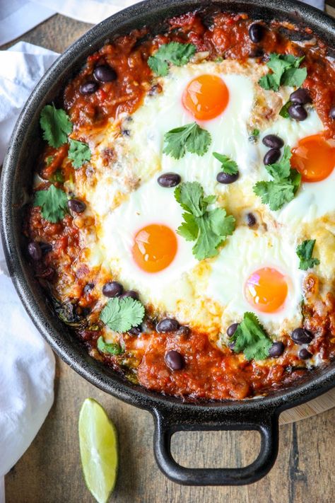 Huevos Rancheros Recipe, Egg Recipes For Dinner, Mexican Breakfast Recipes, Sweet Potato Soup, Breakfast Brunch Recipes, Iron Skillet, Mexican Dishes, Breakfast Dishes, Egg Recipes