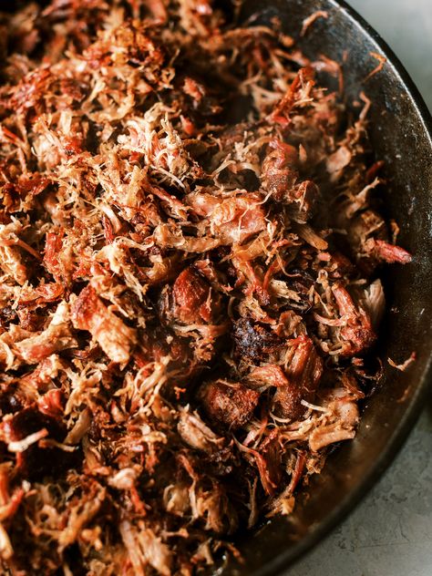 Smoked Carnitas Recipe, Smoked Carnitas, Asada Marinade, Mexican Seasoning, Carnitas Recipe, Pork Dumpling, Seafood Paella, Waffle Sandwich, Crockpot Chili