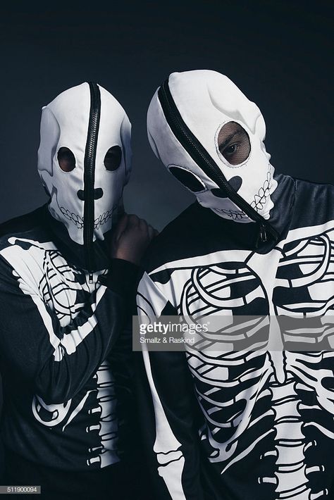 News Photo : Musical duo Twenty One Pilots comprised of Josh... Vessel Twenty One Pilots, Twenty One Pilots Art, Twenty One Pilots Aesthetic, Pilots Art, Skeleton Hoodie, Billboard Magazine, Fear Of Flying, Tyler And Josh, 21 Pilots