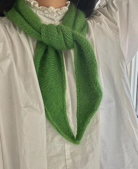 enjoying seeing so many girls biking/strolling around copenhagen in springtime wearing their hand knit bandana 💚 this one matches the… | Instagram Knit Bandana Scarf, Fall 2023 Accessories, Cool Knitting Patterns, Knitting Leaves, Knitting Necklace, Knitted Bandana, Knit Bandana, Petite Knit, Hand Knitted Scarf