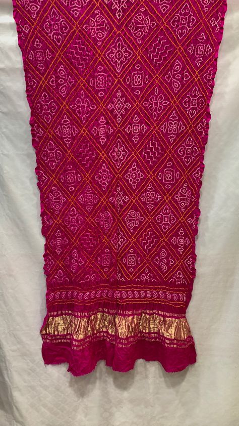 Bandini Dupatta, Leheriya Dupatta, Bandhej Dupatta, 13 Year Girl, Bandhej Saree, Indian Bride Outfits, Block Print Saree, Info Whatsapp, Bandhani Saree