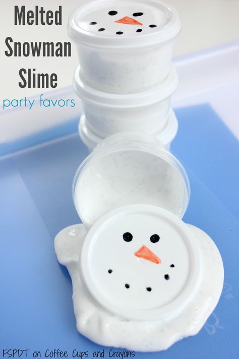 Make melted snowman slime with your kids! Makes perfect snowman party favors or class gifts too! Snowman Slime, Homemade Party Favors, School Christmas Party, Snowman Party, Class Gifts, Diy Snow, Melted Snowman, Slime Party, Kids Christmas Party