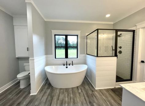 Small Square Master Bath, Lighting Bathroom Vanity, Decorating Bathrooms, Luxury Bathroom Design, Bathroom Build, Remodeling Bathroom, Full Bathroom Remodel, Luxury Bathrooms, Bathroom Redesign