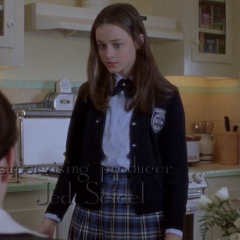 Terrence Loves You, Paris Geller, Gilmore Girls Fan, Alexis Bledel, Girls Uniforms, Chuck Norris, Rory Gilmore, Fall 2022, Gilmore Girls