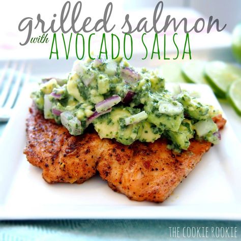 WHOLE30 APPROVED grilled salmon with avocado salsa. healthy and delicious...my favorite salmon recipe @prissyschroeder made this and loved it! Whole30 Salmon Recipes, Salmon And Avocado, Salmon With Avocado, Salmon With Avocado Salsa, Grilled Salmon Recipes, Lean And Green, The Cookie Rookie, Cookie Rookie, Green Recipes