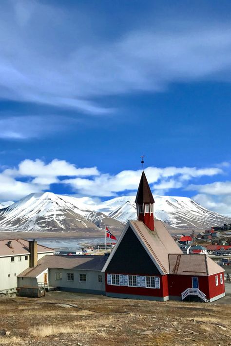 The church of Longyearbyen in Svalbard. Visiting the church is one of the best things to do in Svalbard. We recently visited Longyearbyen on a weekend trip to experience the midnight sun.  Norway photography | Svalbard photography | things to see in Svalbard | Spitsbergen travel Svalbard Norway Aesthetic, Norway Facts, Norway Aesthetic, Norway Food, Norway Photography, Travel Stamps, Svalbard Norway, Weird Places, Longyearbyen