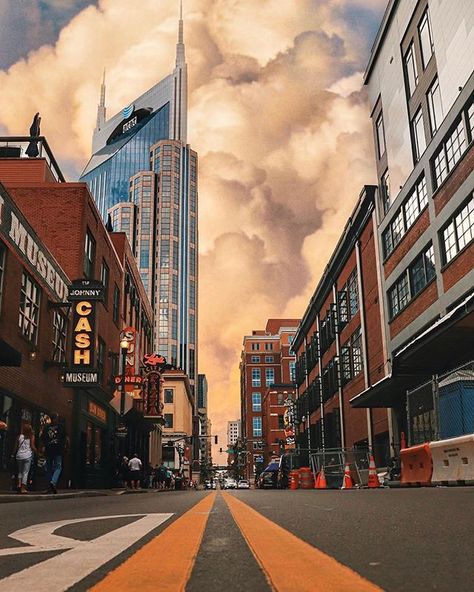 Nashville Aesthetic, Parthenon Nashville, Nashville Fall, Nashville Downtown, Nashville Skyline, Nashville Trip, Grand Ole Opry, Aesthetic Tumblr, Beautiful Landscape Wallpaper