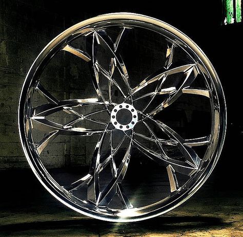 MAD ASTURI WHEEL 23 TO 32S Car Vibes, Harley Motorcycle, Girly Car Accessories, Car Deco, Cool Car Accessories, Car Modification, Girly Car, Car Things, Dream Vehicles