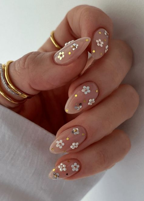 Flower Nail Designs, Nail Plate, Sparkly Nails, Art Products, Classy Nails, Floral Nails, Chic Nails, Rhinestone Nails, Flower Nails