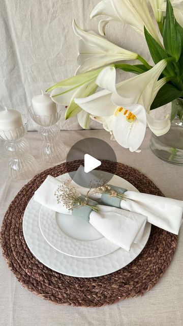 Peri Azizov on Instagram: "Diy napkin holder ✨ All you need for this napkin holders is a kitchen paper roll tube, some fabric and dried flowers Save for later and follow for more diy ideas 💫" Napkin Holder Ideas Diy Table Settings, Rolled Napkins Wedding, Diy Paper Napkin Holder, Fabric Serviette Holder Pattern, Outdoor Napkin Holder, Kitchen Paper Roll, Diy Napkin Holder, Natural Language Processing, Paper Napkin Folding