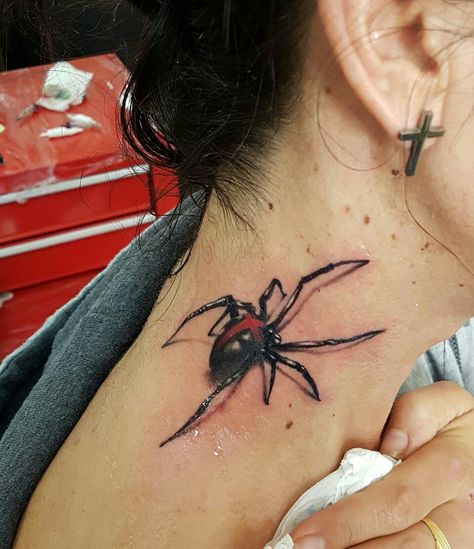 Arañas Viuda negra tattoo Marco Templanza. La Familia Tattoo. Arteixo Black Widow Tattoo Ideas, Widow Tattoo Ideas, Widow Tattoo, Black Widow Tattoo, Insect Tattoo, Inspo Makeup, Print Outs, Tattoo Inspo, Tattoos With Meaning