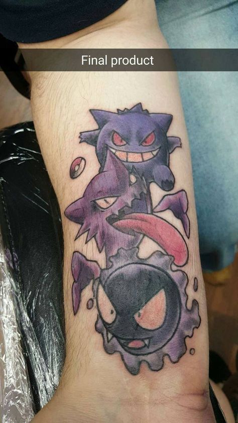 Ghastly, Haunter, Gengar - By Leah Luna Gengar Tattoo, Gengar Pokemon, Pirate Tattoo, Pokemon Tattoo, Bay City, Big Tattoo, Future Tattoos, Flash Tattoo, Trending Memes