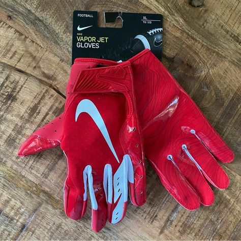 Nike Vapor Jet Football Gloves Red White Mens Size XL Brand New PGF905 Extra Lrg American Football Gloves, Football Dress, Jets Football, Photoshop Tutorial Photo Editing, Football Drills, Football Gloves, American Football Players, Sports Headbands, Flag Football