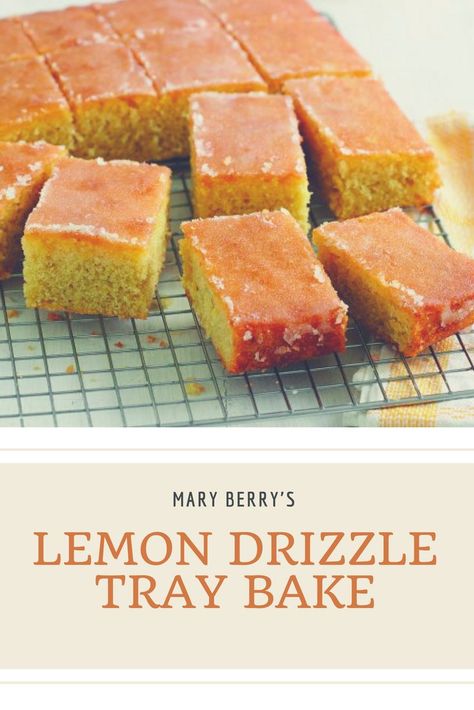 Lemon Drizzle Traybake, Bake Off Recipes, Berry Dessert Recipes, Mary Berry Recipe, Easy Dessert Recipes Quick, Tray Bake Recipes, Lemon Drizzle Cake, Tray Bake, Berry Dessert