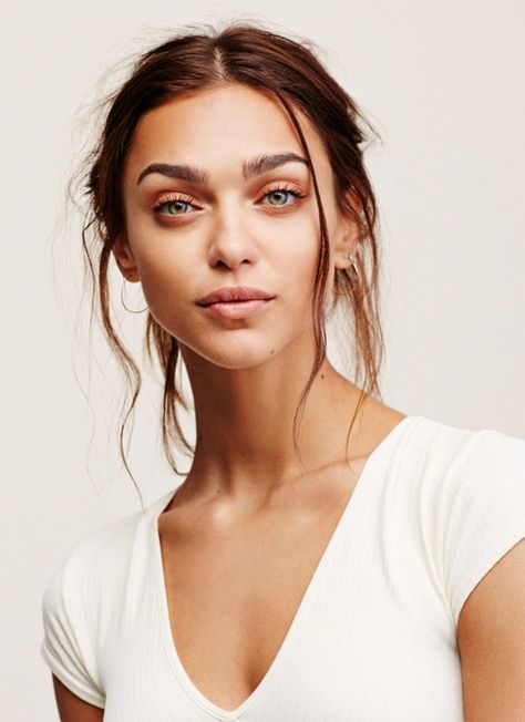 Zhenya Katava, Model Profile, 얼굴 드로잉, Woman In White, Free People Summer, 얼굴 그리기, Female Character Inspiration, Female Face, Frou Frou