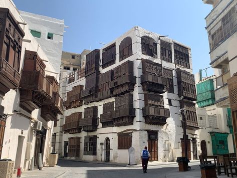 Old Jeddah, Saudi Arabia Tourism, Desert Life, Tourism Industry, Shopping Malls, Modern City, Jeddah, Ancient Cities, Luxury Brands