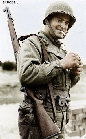 American soldier WWII | Flickr - Photo Sharing! American Soldiers Ww2, Ww2 Soldiers, Saving Private Ryan, American Soldier, Military Pictures, Military Photos, Us Soldiers, Vin Diesel, American Soldiers