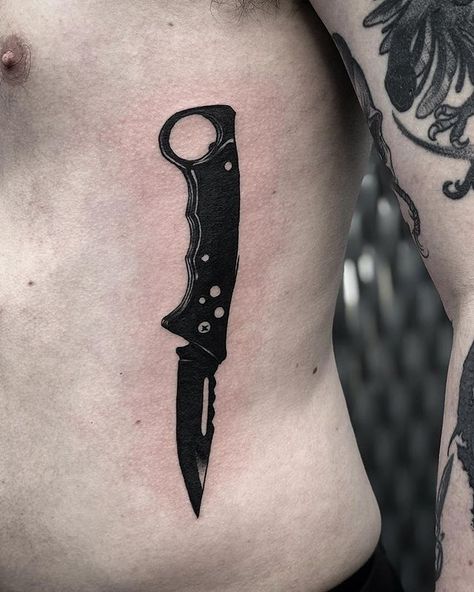 Thanks as always @heavyxeyes 🖤More knives please. Made at @southcitymarket 🔪 . . . . #minimalarchive #tattoo #tattooideas #ignorantland… Black Knife Tattoo, Pocket Knife Tattoo, Butterfly Knife Tattoo, Knife Tattoos, Mangas Tattoo, Blade Tattoo, Knife Tattoo, Neck Tattoos Women, Cover Up Tattoo