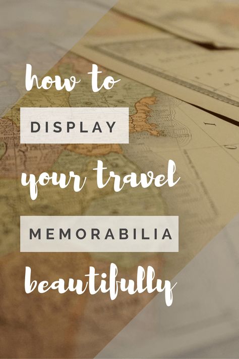 So you went on an amazing trip, took hundreds of gorgeous photos, and picked up a few travel souvenirs along the way. What do you do with them now? Vegas Scrapbook, Travel Theme Decor, Travel Photos Display, Souvenir Display, Souvenir Ideas, Travel Room, Travel Home Decor, Project House, Decorating Bedroom